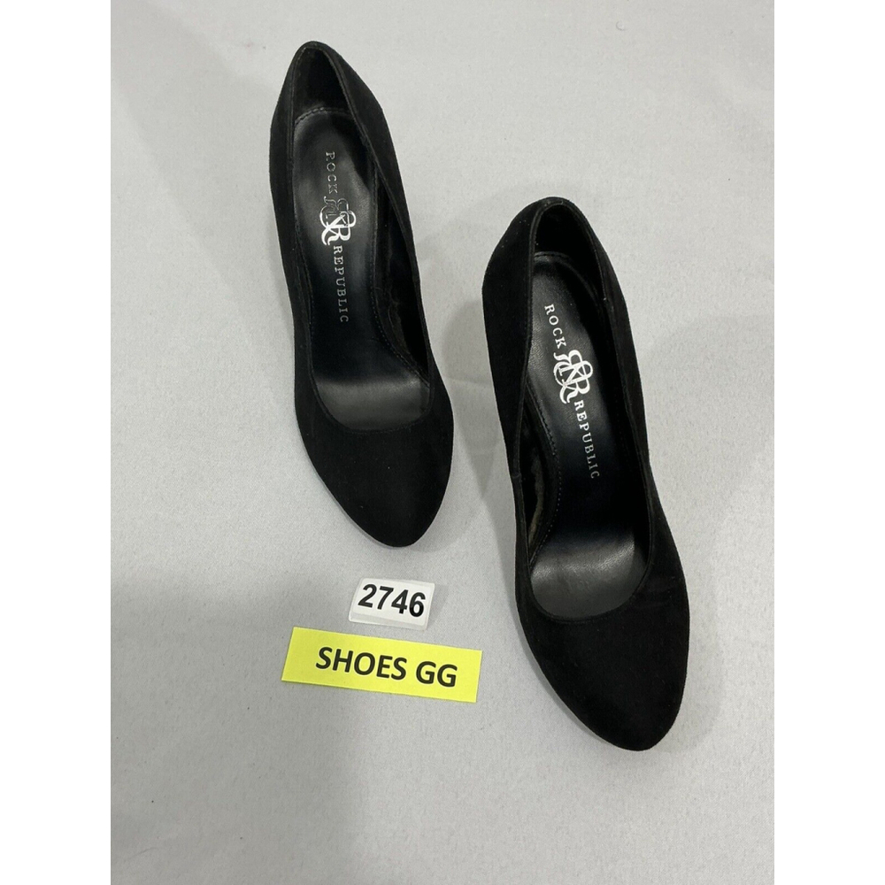 Womans Kohls Gwen Size 8.5 M Black Faux Suede Slip On Pumps